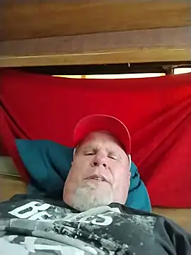 Pokazy przed kamerką – Reddog833