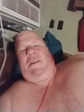 Reddog833's Webcam Show