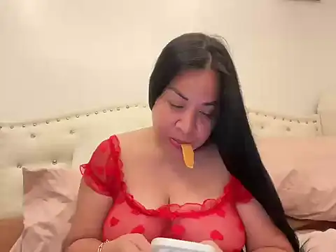 NaughtySCARLETSIN's Live XXX Chat