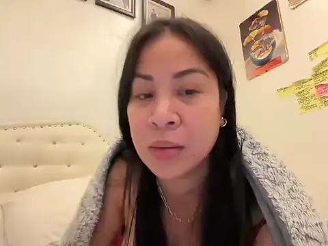 Chat XXX ao vivo de NaughtySCARLETSIN