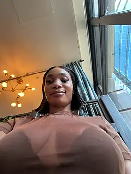 ___Nessa – webcam-show