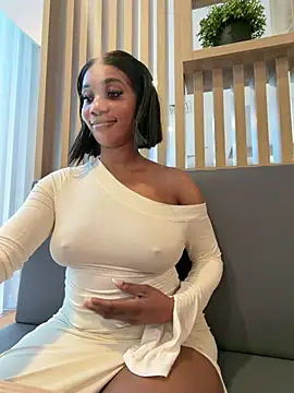 ___Nessa Show in webcam