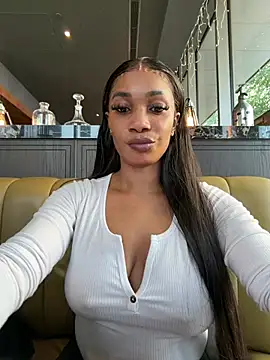 ___Nessa – webcam-show