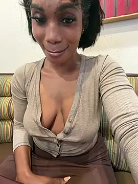 Chat XXX en directo de ___Nessa