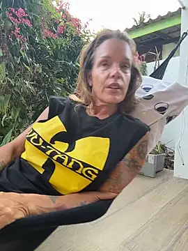 mommyselenafit_'s Webcam Show