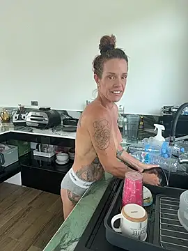 mommyselenafit_ Webcamshow