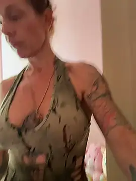 mommyselenafit_'s Webcam Show
