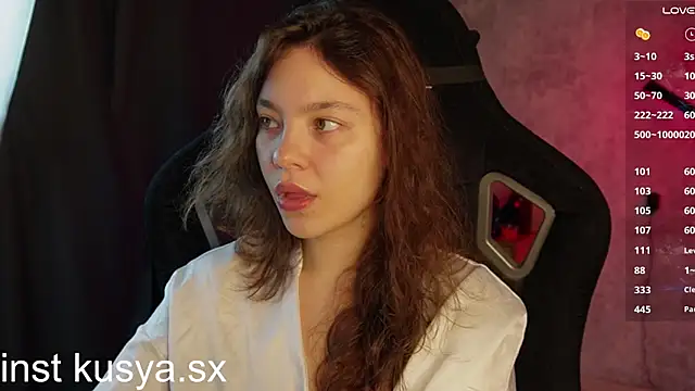 KusyaSex's Live XXX Chat