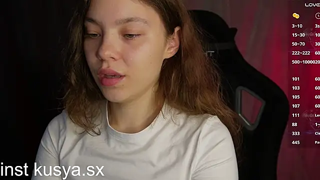 KusyaSex's Live XXX Chat