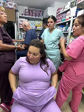 kandalove Adlı Modelin Canlı Sohbet Odası