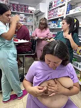 Show de kandalove na webcam