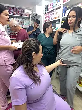 Show de kandalove na webcam