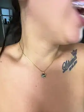 kandalove ওয়েবক্যাম শো