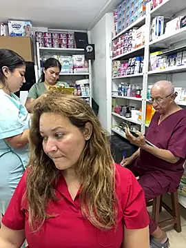 kandalove Adlı Modelin Canlı XXX Sohbeti