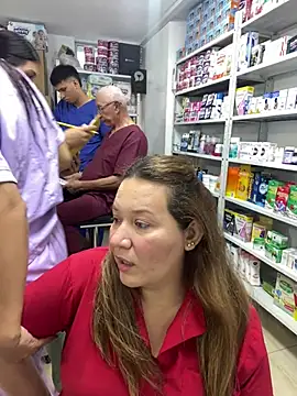 kandalove Adlı Modelin Canlı XXX Sohbeti