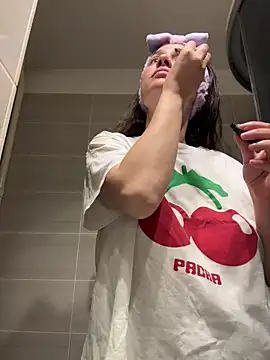 IrisBlues' Webcam Show