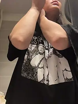 Živý XXX chat IrisBlues