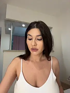 IrisBlues' Live XXX Chat