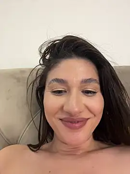 غرفة دردشة IrisBlues المباشرة