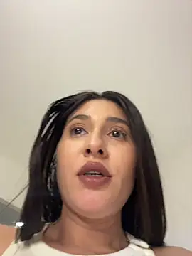 Chat +18 de IrisBlues ao vivo