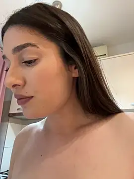 IrisBlues Adlı Modelin Canlı XXX Sohbeti