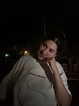 IrisBlues' Live XXX Chat