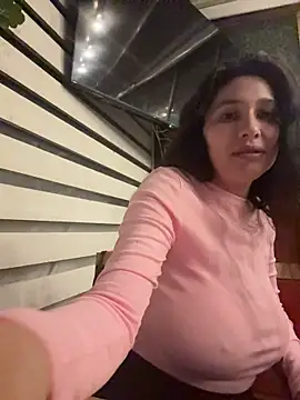 IrisBlues' Live XXX Chat