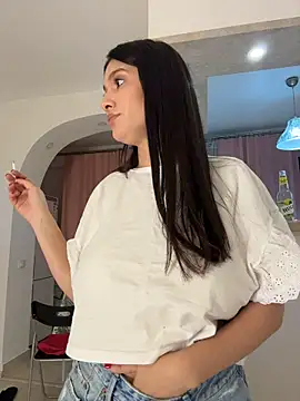 IrisBlues লাইভ XXX চ্যাট