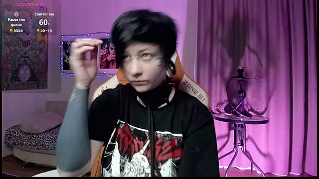 acid_trip1l Adlı Modelin Canlı XXX Sohbeti