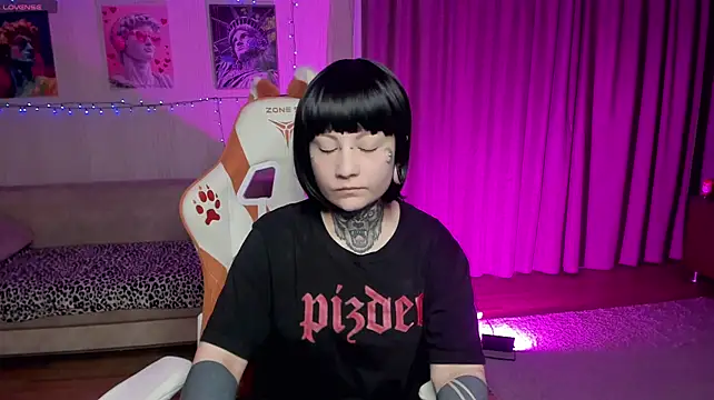 acid_trip1l's Live XXX Chat
