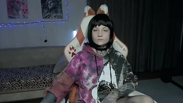 acid_trip1l's Live XXX Chat