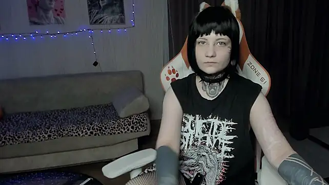 acid_trip1l Chat XXX live