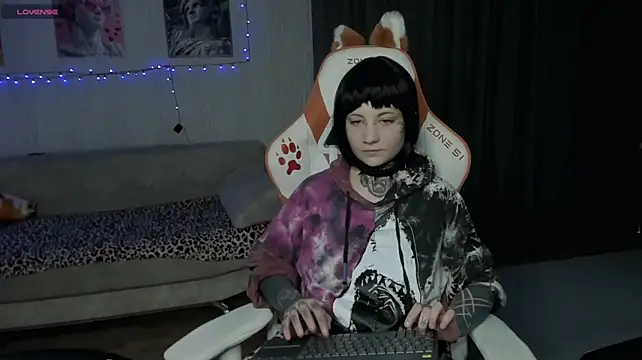 Živý XXX chat acid_trip1l