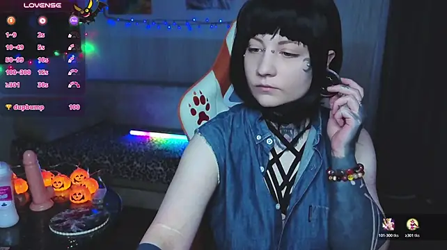 צ'אט XXX בשידור חי של acid_trip1l