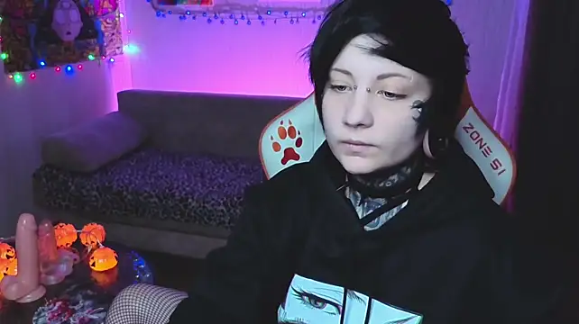 acid_trip1l's Live XXX Chat