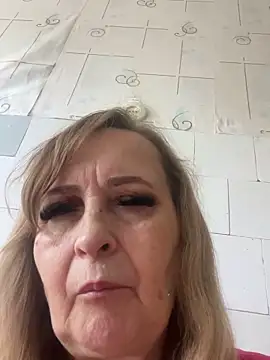 Irina2909@xh Live chatroom