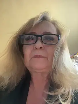 Irina2909@xh – live chatrum