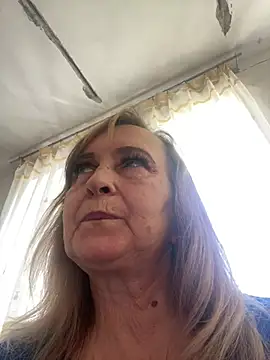 Irina2909@xh's Webcam Show