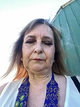 Show de Irina2909@xh na webcam