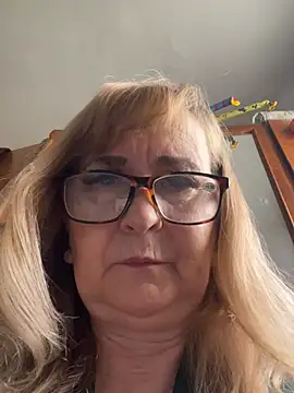 Webkamerová show Irina2909@xh