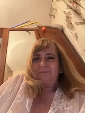 Irina2909@xh Show in webcam