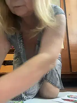 Irina2909@xh's Webcam Show