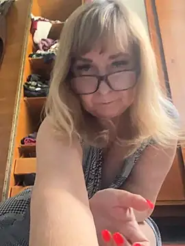 Pokazy przed kamerką – Irina2909@xh