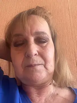 Irina2909@xh Adlı Modelin Canlı XXX Sohbeti