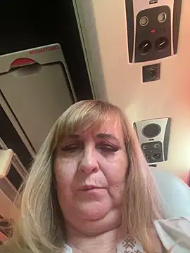 Chat +18 de Irina2909@xh ao vivo