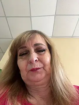 Irina2909@xh Live XXX-Chat