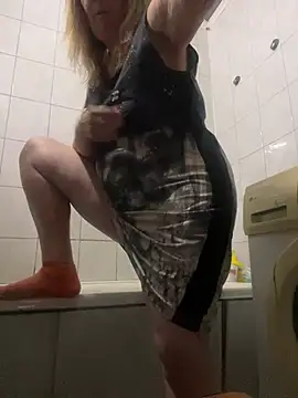 Chatroom XXX en direct de Irina2909@xh