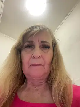 Irina2909@xh Chat XXX in diretta