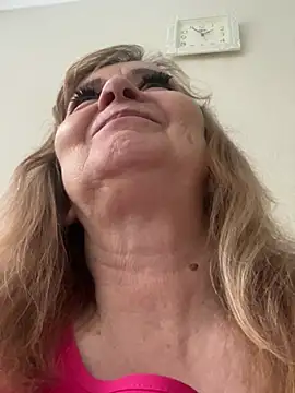 Irina2909@xh's Webcam Show