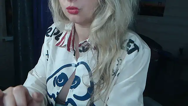 Онлайн чат XXX RubiLakros